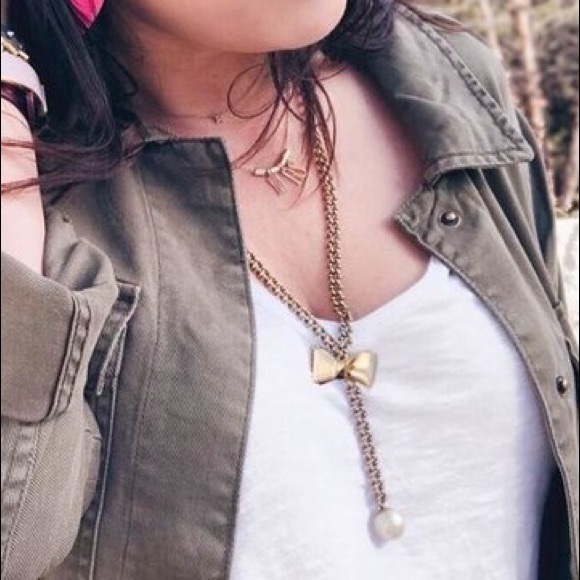 Stella & Dot - The Lady Bow-Lo - Picture 9 of 10